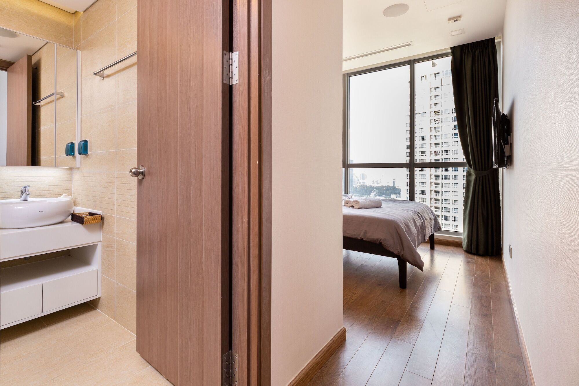 Căn hộ Laze Saigon Vinhomes Park TP. Hồ Chí Minh